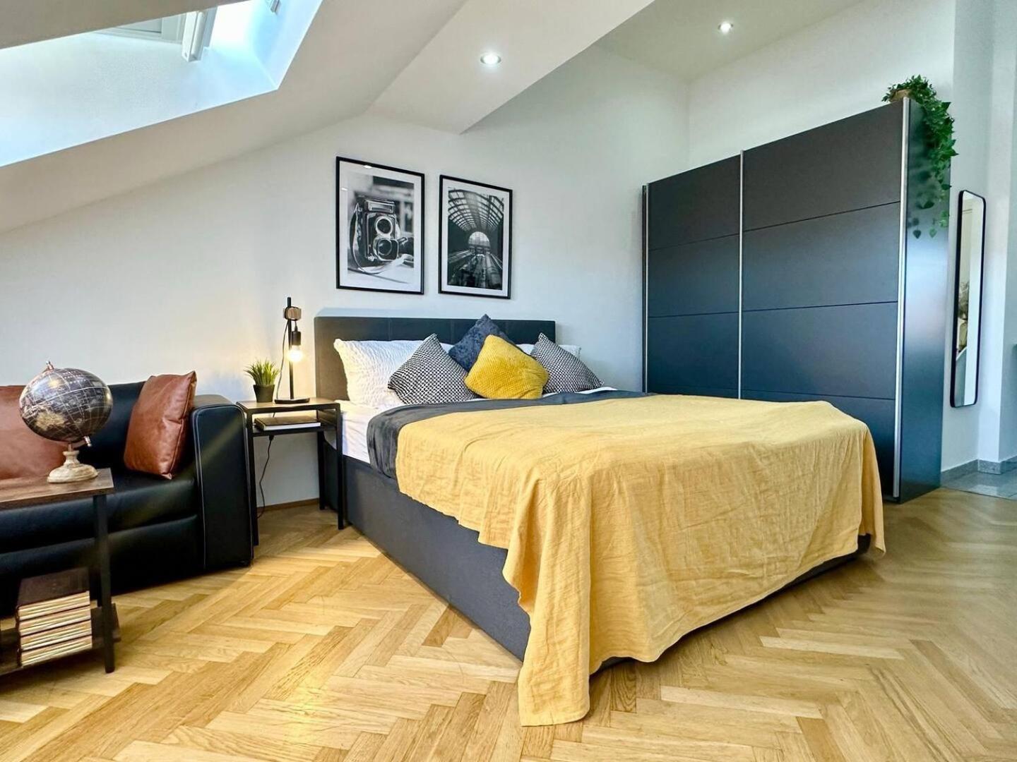 Designer Apartments, 2 Min To U1 Reumannplatz Vienna Exterior photo